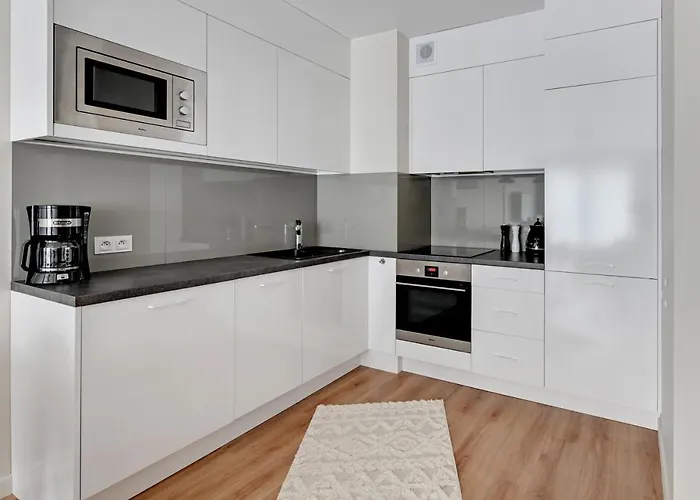 Wave - Powstancow Wielkopolskich アパート グダニスク